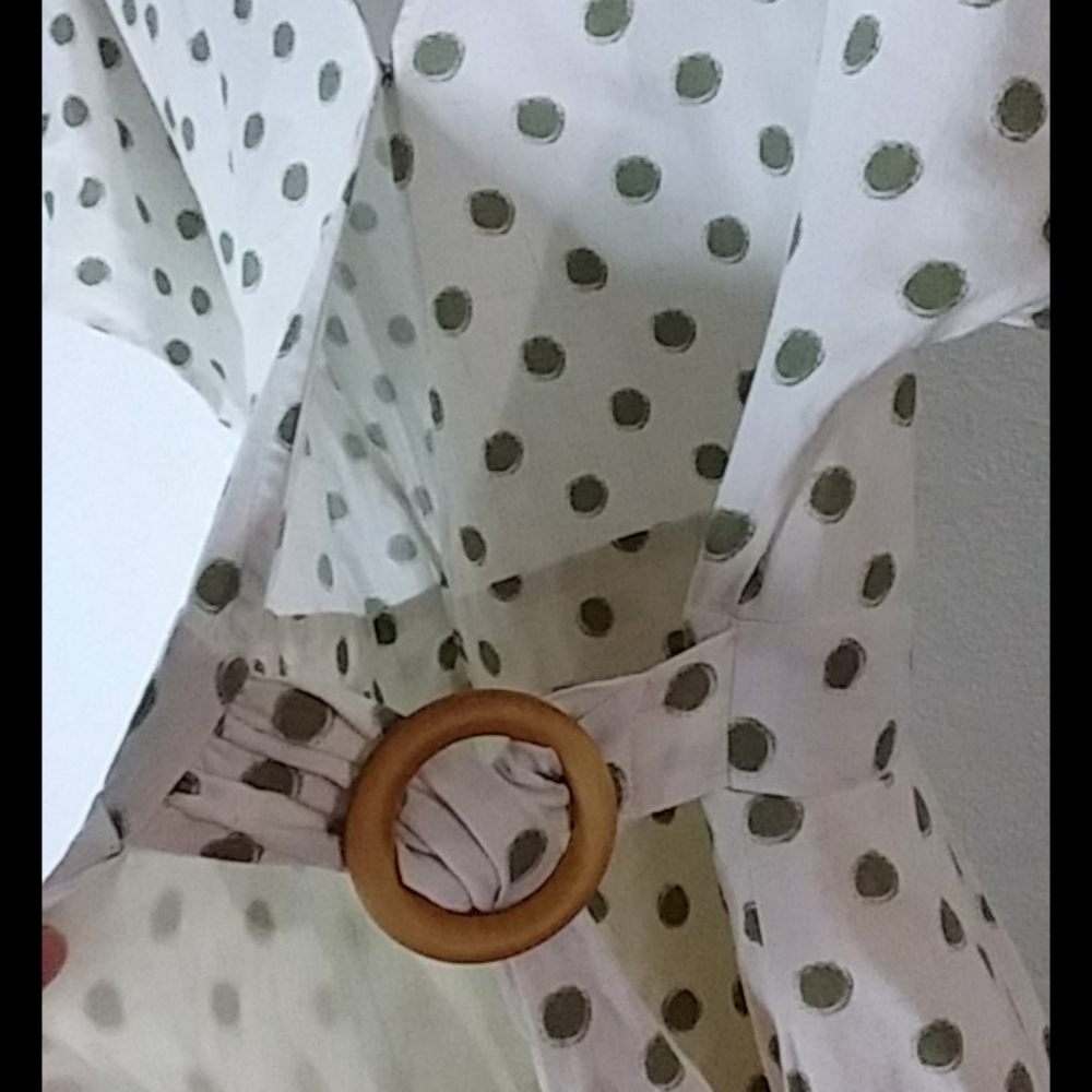 J.O.A. small wrap dress - Picture 4 of 7